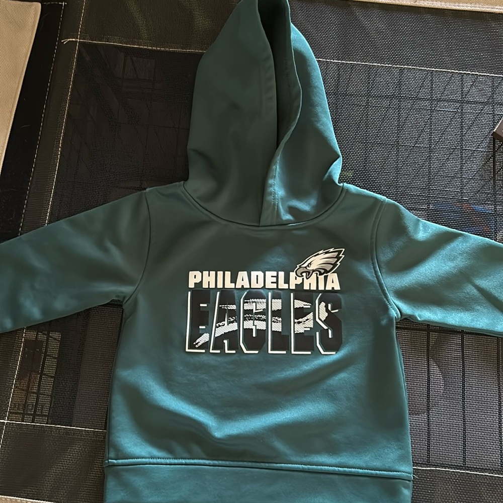 Philadelphia Eagles sweatshirt 2T